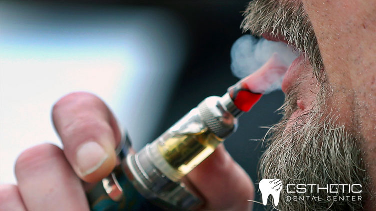 vaping y sus efectos en los dientes
